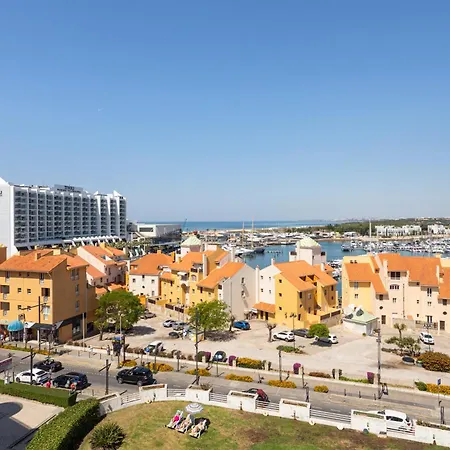 Mila - * Vilamoura